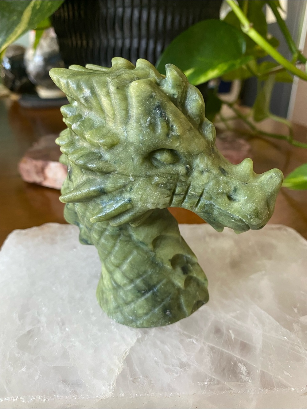 🐲Green Jade Dragon Head Sculpture – 4 Inch Hand-Carved Crystal Guardian